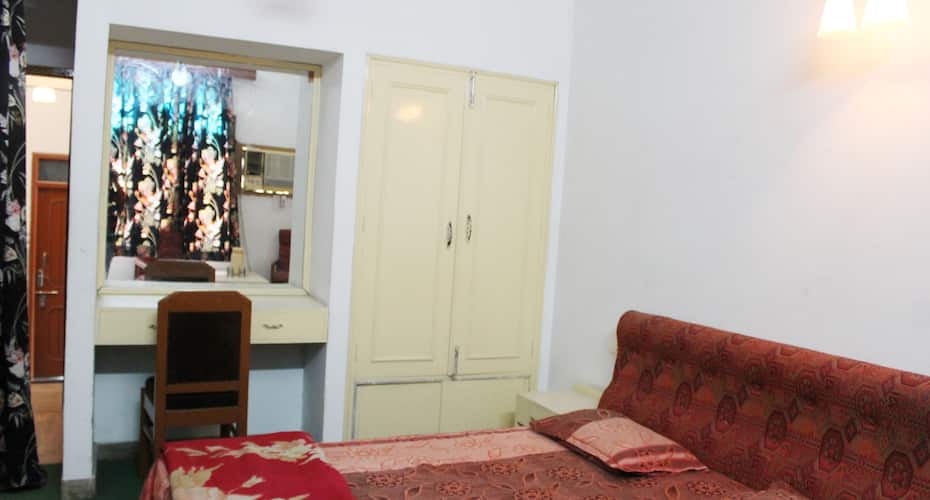 Hotel Kaka Palace, Udaipur 5